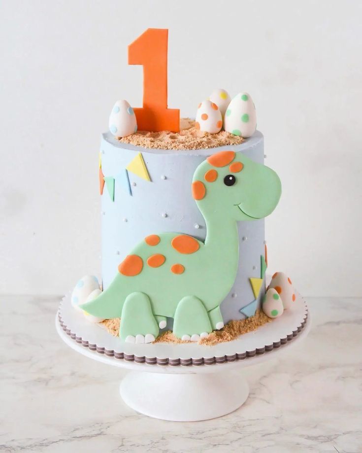 1st birthday cake design (31)
