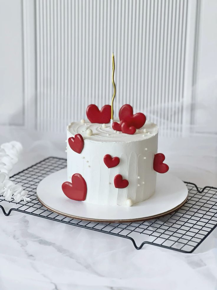 Anniversary cake design ( 3 )