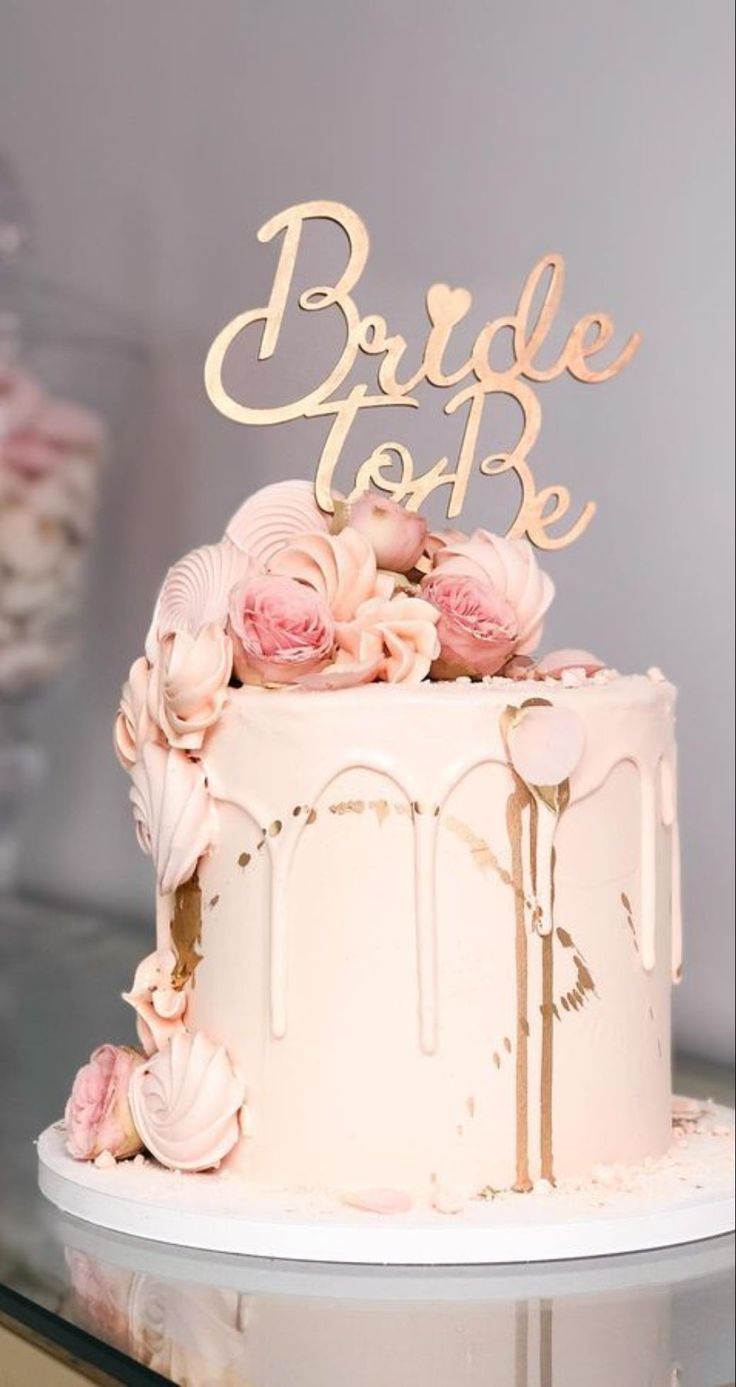 Bride to be cake design ( 4 )