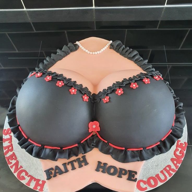 Bachelor Party Cake design (26)