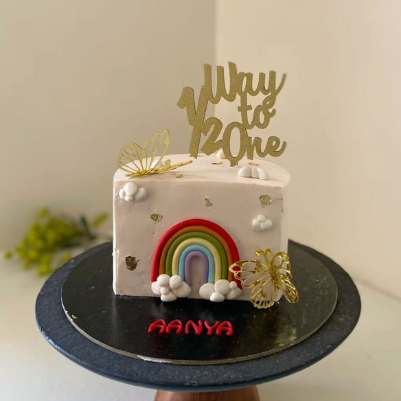 6 Months Birthday Cake (62)