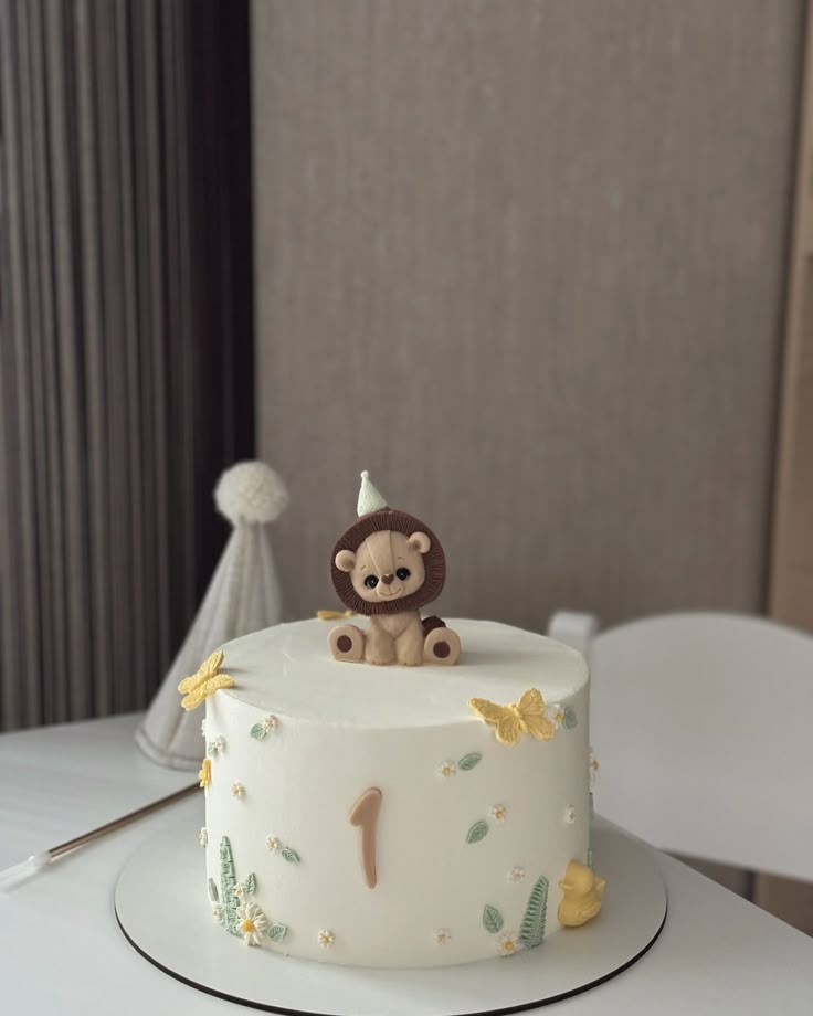 1st birthday cake design (51)