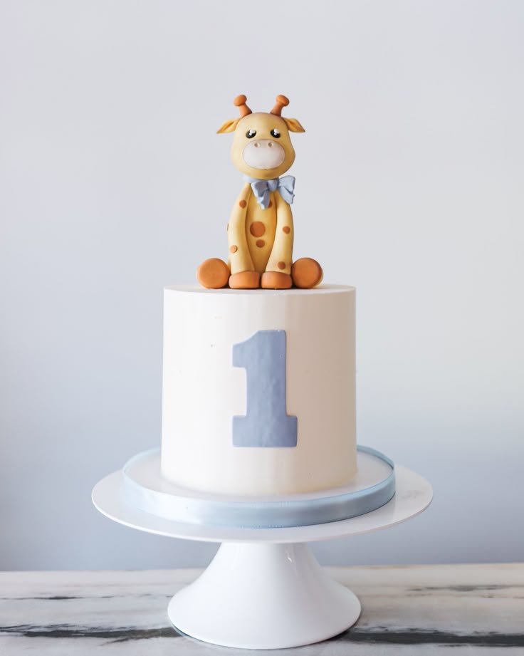 1st birthday cake design (10)