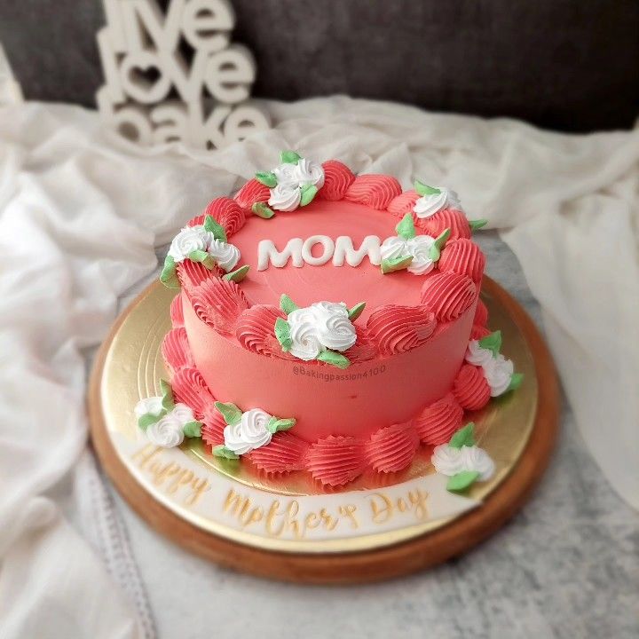 Cake for mother design ( 48 )