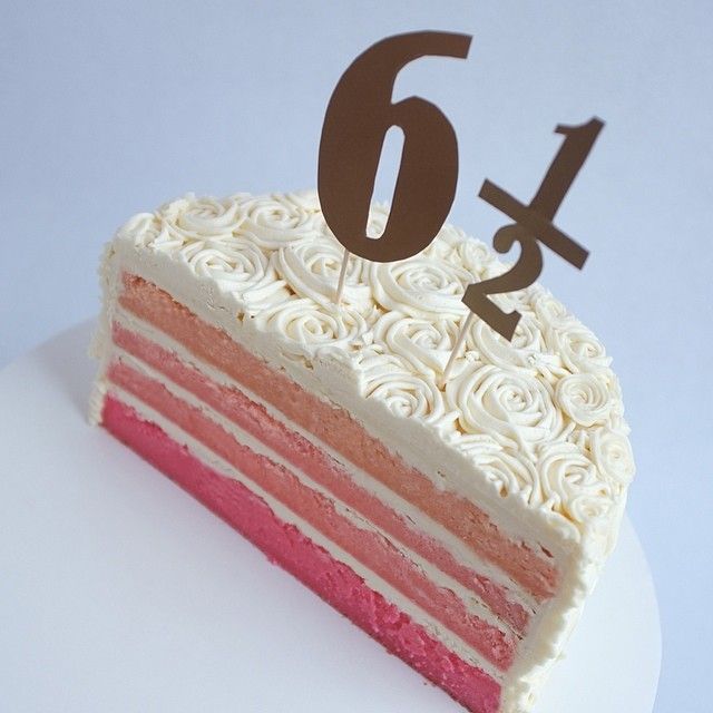 Half birthday cake design ( 31 )