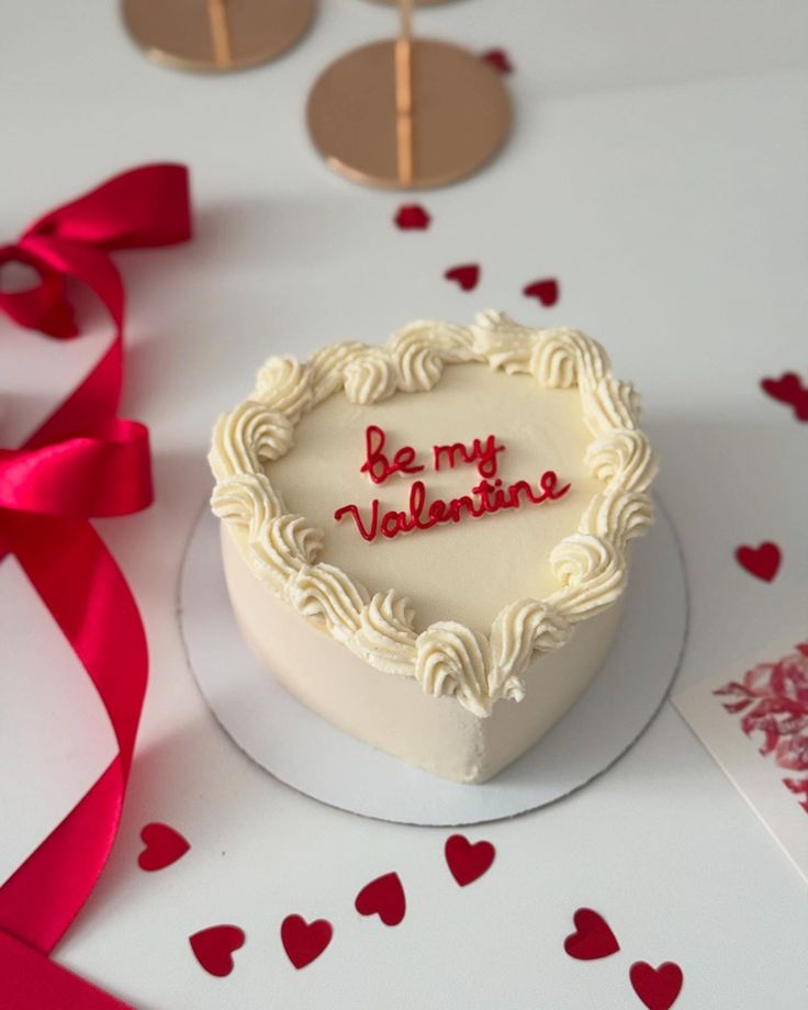 Valentine's day cake design 10