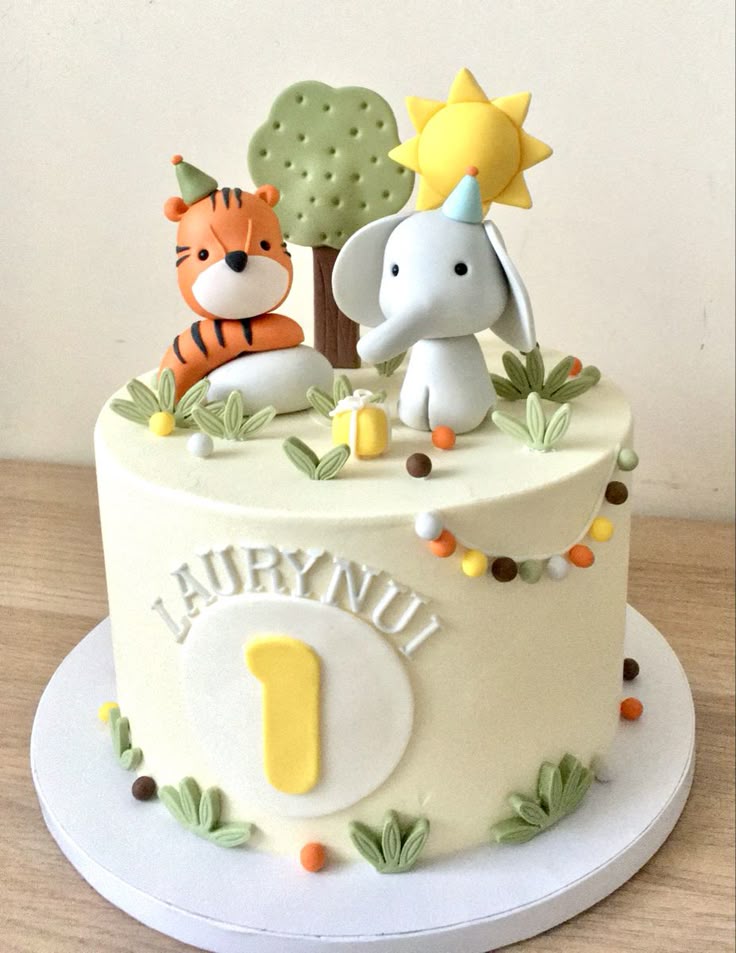 1st birthday cake design (93)