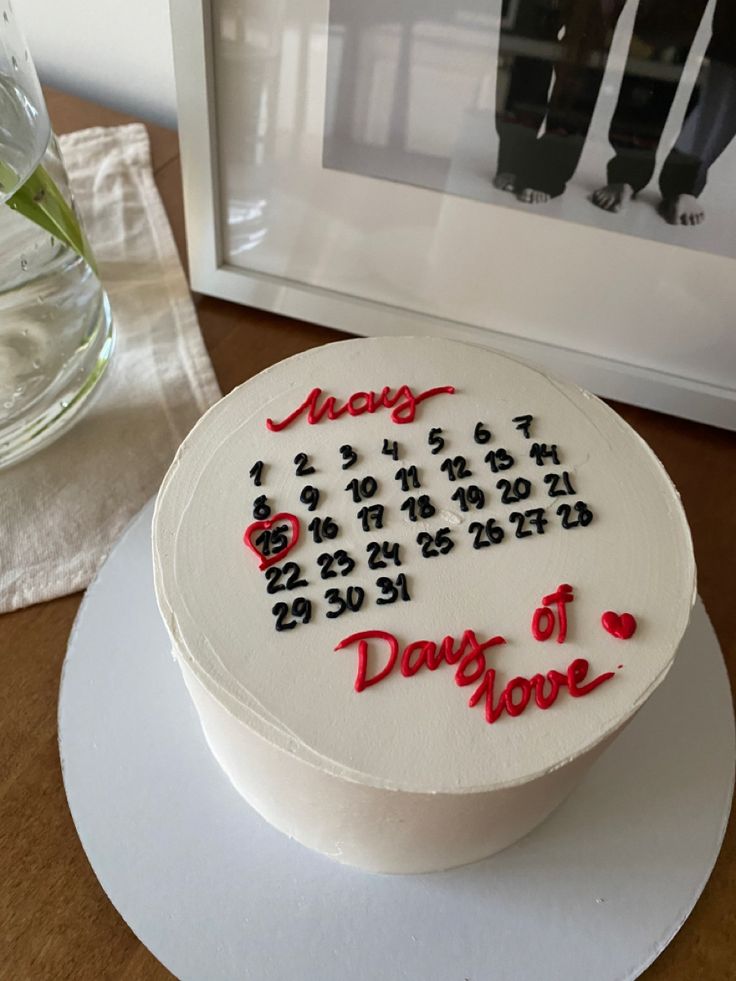 Anniversary cake design ( 5 )