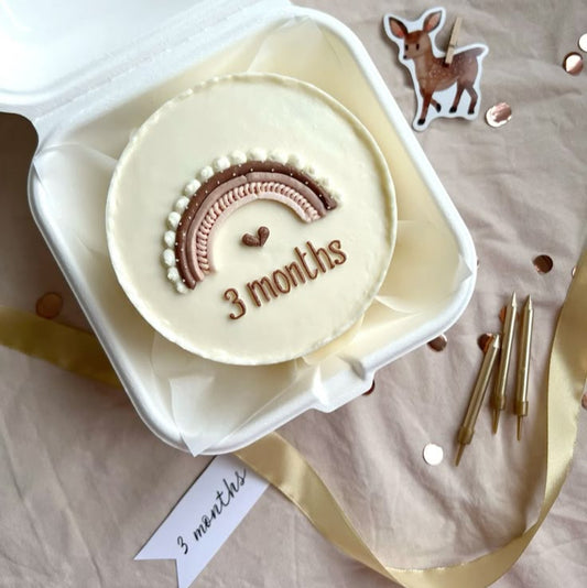 3 months birthday cake for baby