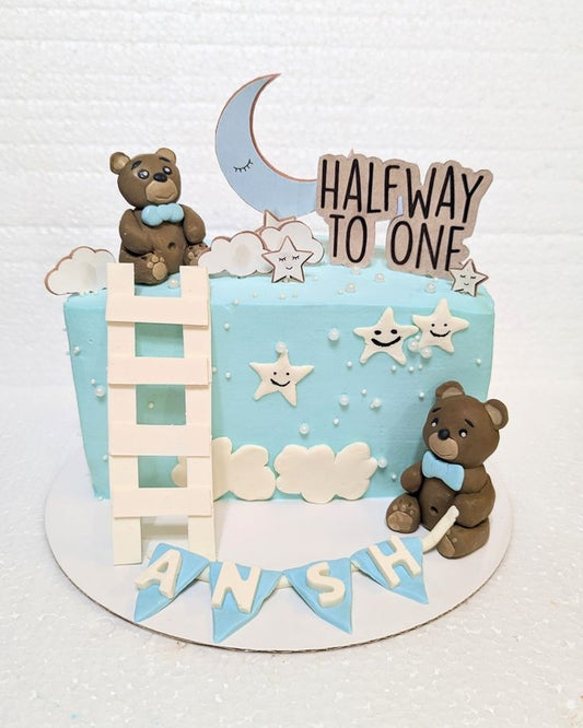 6 Months Birthday Cake (83)