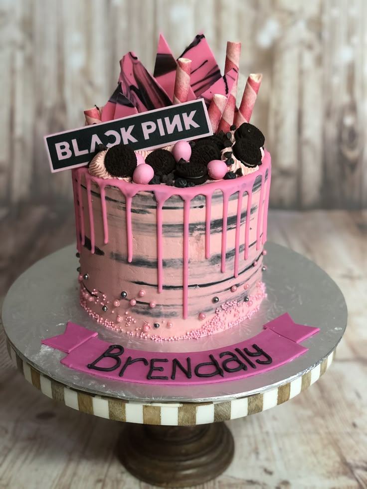 Black Pink Theme Cake Design 4