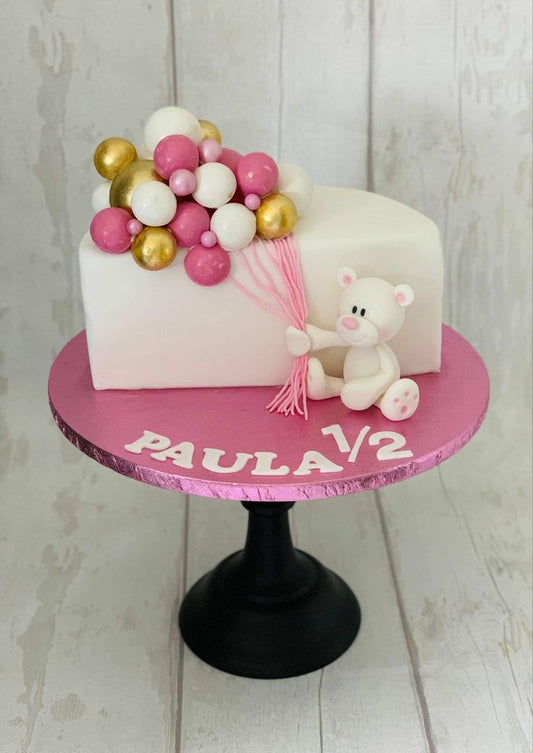 6 Months Birthday Cake (45)