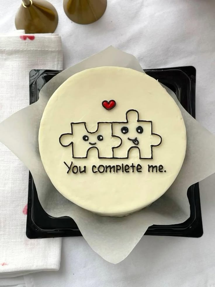 You complete me bento cake