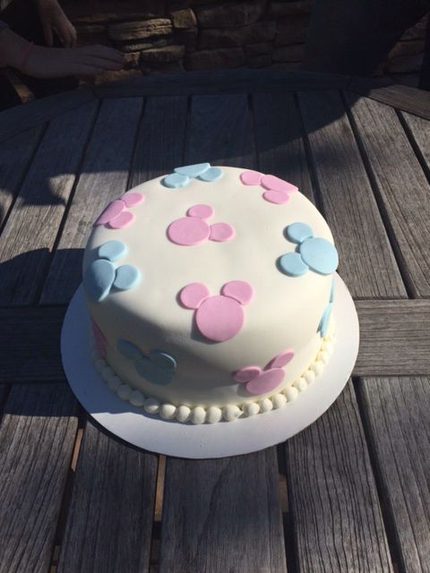 Baby shower cake design ( 28 )