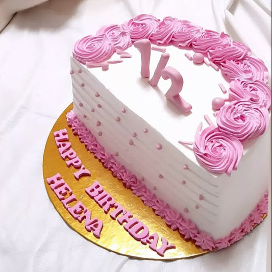 6 Months Birthday Cake (40)