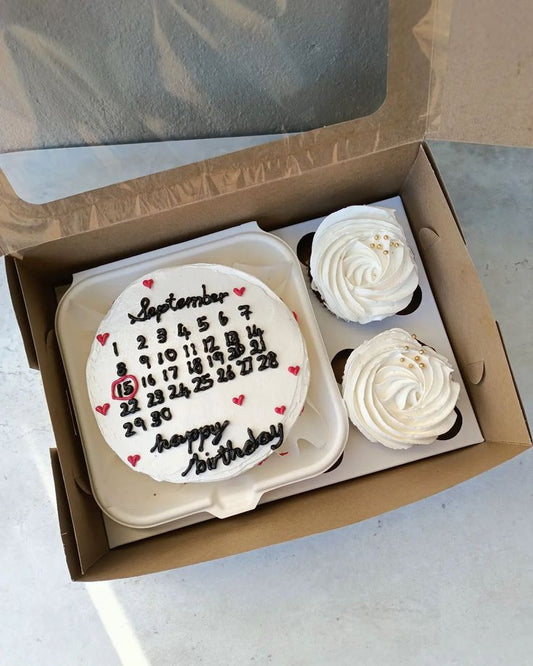 Calendar theme bento cake combo