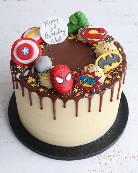 Avengers Cake design ( 9 )