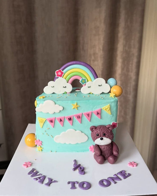 6 Months Birthday Cake (79)
