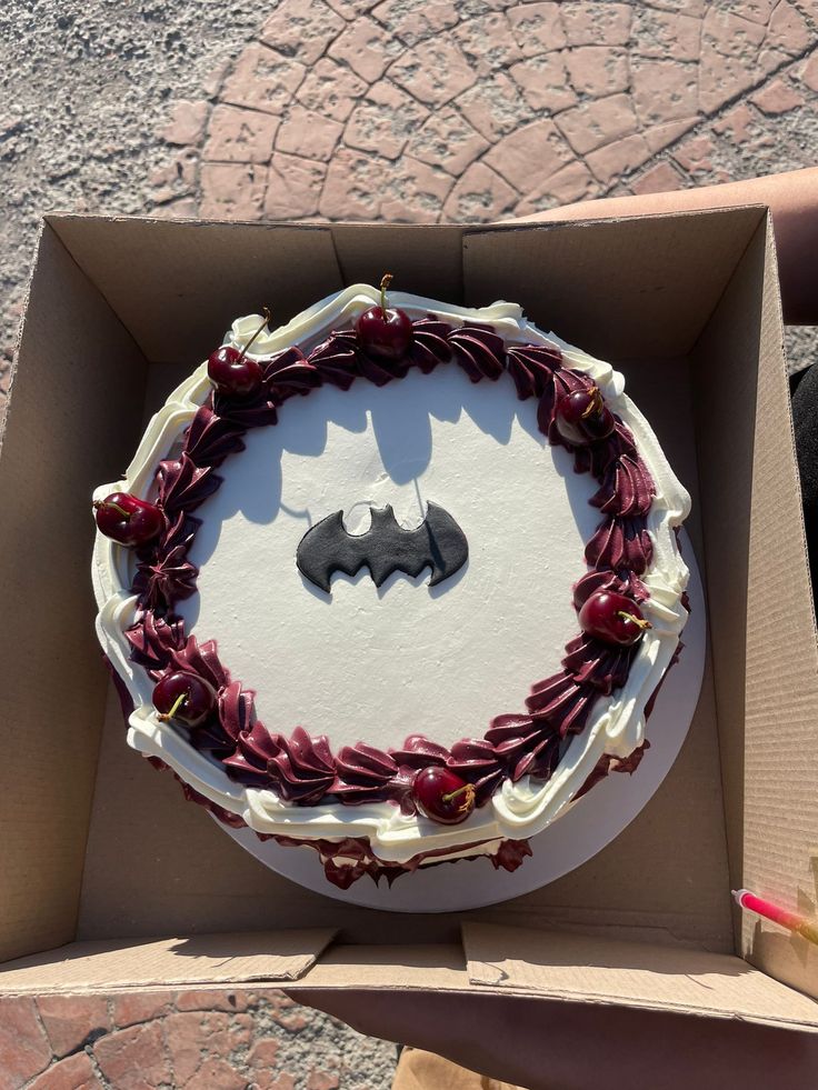 Batman theme cake design ( 7 )