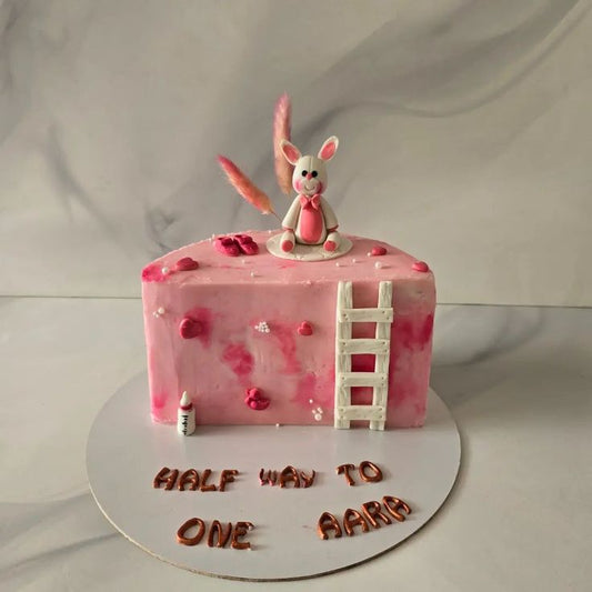 6 Months Birthday Cake (84)