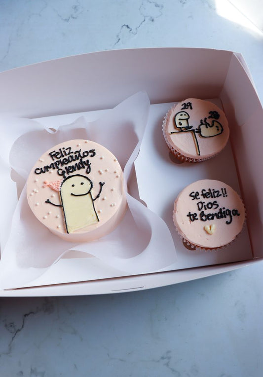 Sweet Moments: Bento Cake with 2 Cupcakes