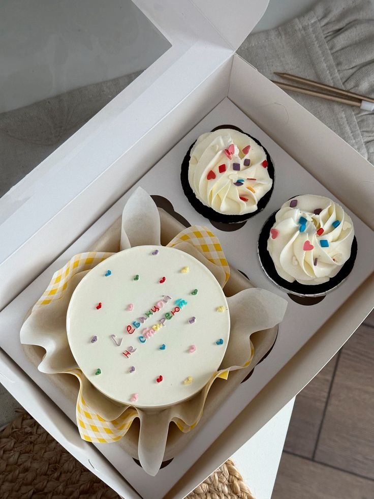 Bento cake combo ( 32 )