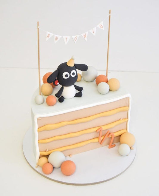 Half birthday cake design ( 35 )